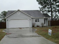 402 Dayrell Ct, Hubert, NC 28539 