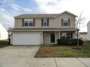 4118 Springfield Creek Dr, Raleigh, NC 27616 