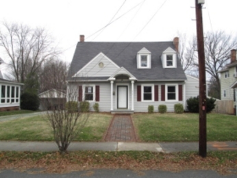 816 S Hawthorne Rd, Winston Salem, NC 27103 