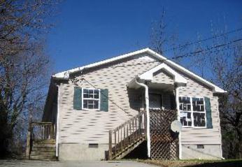 308 Davidson St, Thomasville, NC 27360 