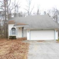 3725 Oakwood Rd, Charlotte, NC 28269 