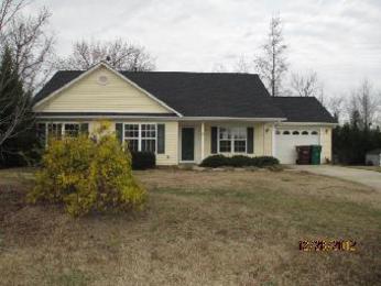 7035 Dolphin St, Gastonia, NC 28056 