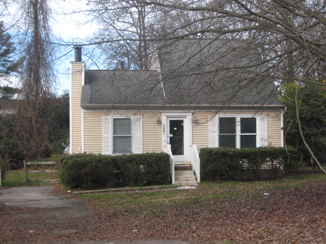 5001  ALAMO CT, RALEIGH, NC 27616 