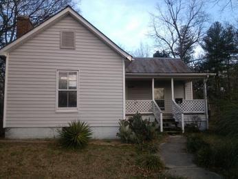 249 Lakeside Ave, Burlington, NC 27217 