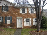 3301 Regents Park Ln Unit F, Greensboro, NC 27455 