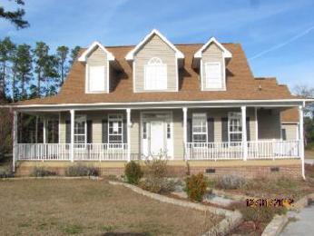 212 Portland Place, Hubert, NC 28539 