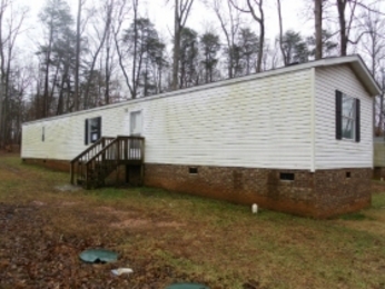 306 Colonial Estate Rd, Roxboro, NC 27574 