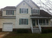 449 Mountain Lake Dr, Raleigh, NC 27610 