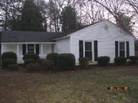 4 Kitly Ct, Greensboro, NC 27455 