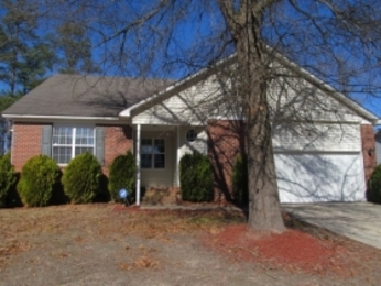 819 Turkey Ridge Dr, Fayetteville, NC 28314 