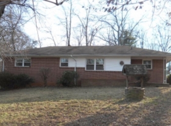 4130 Davbow Dr, Pfafftown, NC 27040 