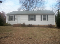 304 Sellars St, Burlington, NC 27217 