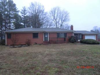 1013 S Highland Ave, Landis, NC 28088 