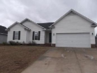 1469 Avoncroft Dr, Fayetteville, NC 28306 