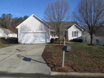222 Lucan Dr, Greensboro, NC 27406 