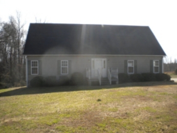 1400 Pecan Ln, Liberty, NC 27298 