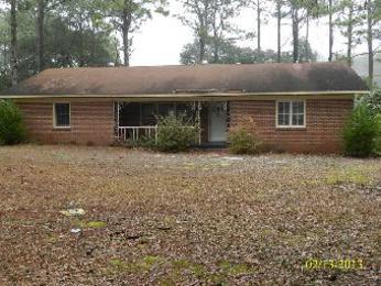 202 Frink Dr, Southport, NC 28461 