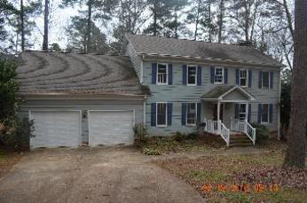 8820 Windjammer Dr, Raleigh, NC 27615 