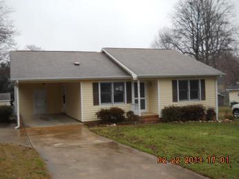 613 Woodland Circle, Asheboro, NC 27203 