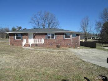 703 E Mills Dr, Landis, NC 28088 