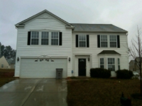 3300 Pikes Peak Dr, Gastonia, NC 28052 