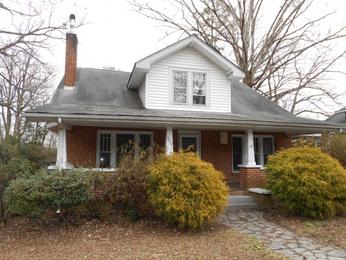 803 S Park St, Asheboro, NC 27203 