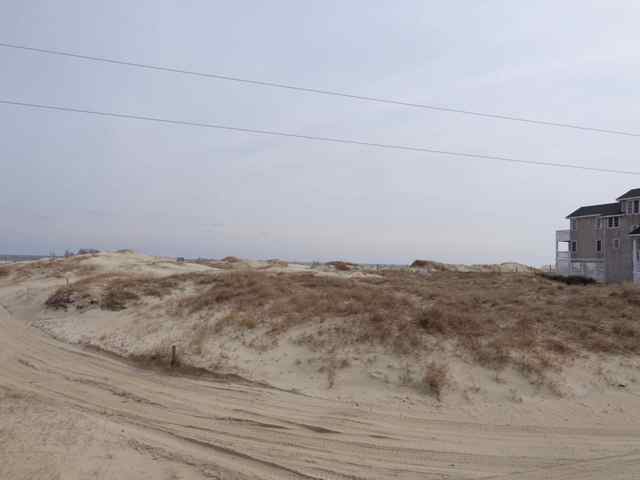 1949 Sandfiddler Rd, Corolla, NC 27927 