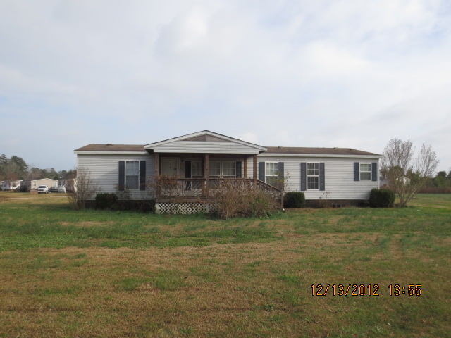 401 Alligator Ln, Watha, NC 28478 