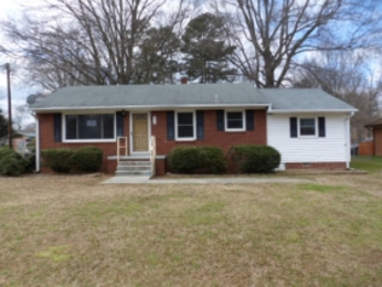 315 N Wyrick St, Gibsonville, NC 27249 