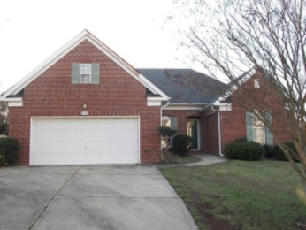 4015 Canterbrook Dr, Charlotte, NC 28269 