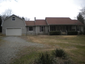 700 Walker St, Reidsville, NC 27320 