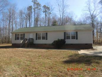 109 Woodview Dr, Statesville, NC 28625 