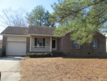 7081 Toll House Dr, Fayetteville, NC 28314 