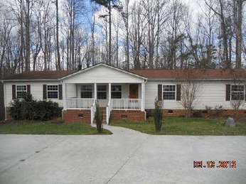 1020 Candlewood Cir, Siler City, NC 27344 