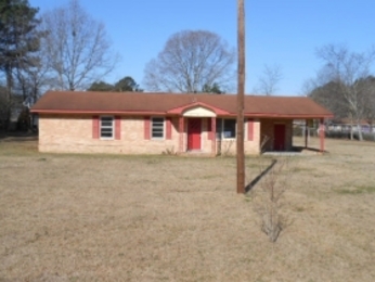 103 Pam St, Dudley, NC 28333 