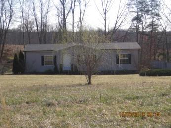 340 Steamboat Dr, Reidsville, NC 27320 