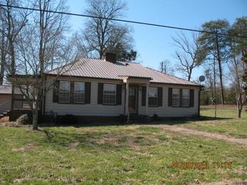 215 Moses Rd, Rockwell, NC 28138 