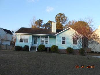 720 Perry Howard Rd, Fuquay Varina, NC 27526 