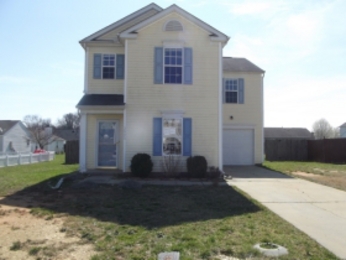 3905 Cardinal Bluff Ln, Indian Trail, NC 28079 