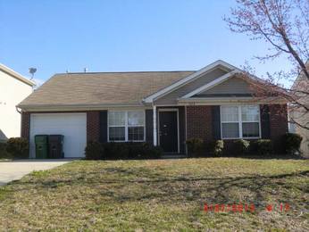 9214 Simonton Dr, Charlotte, NC 28269 