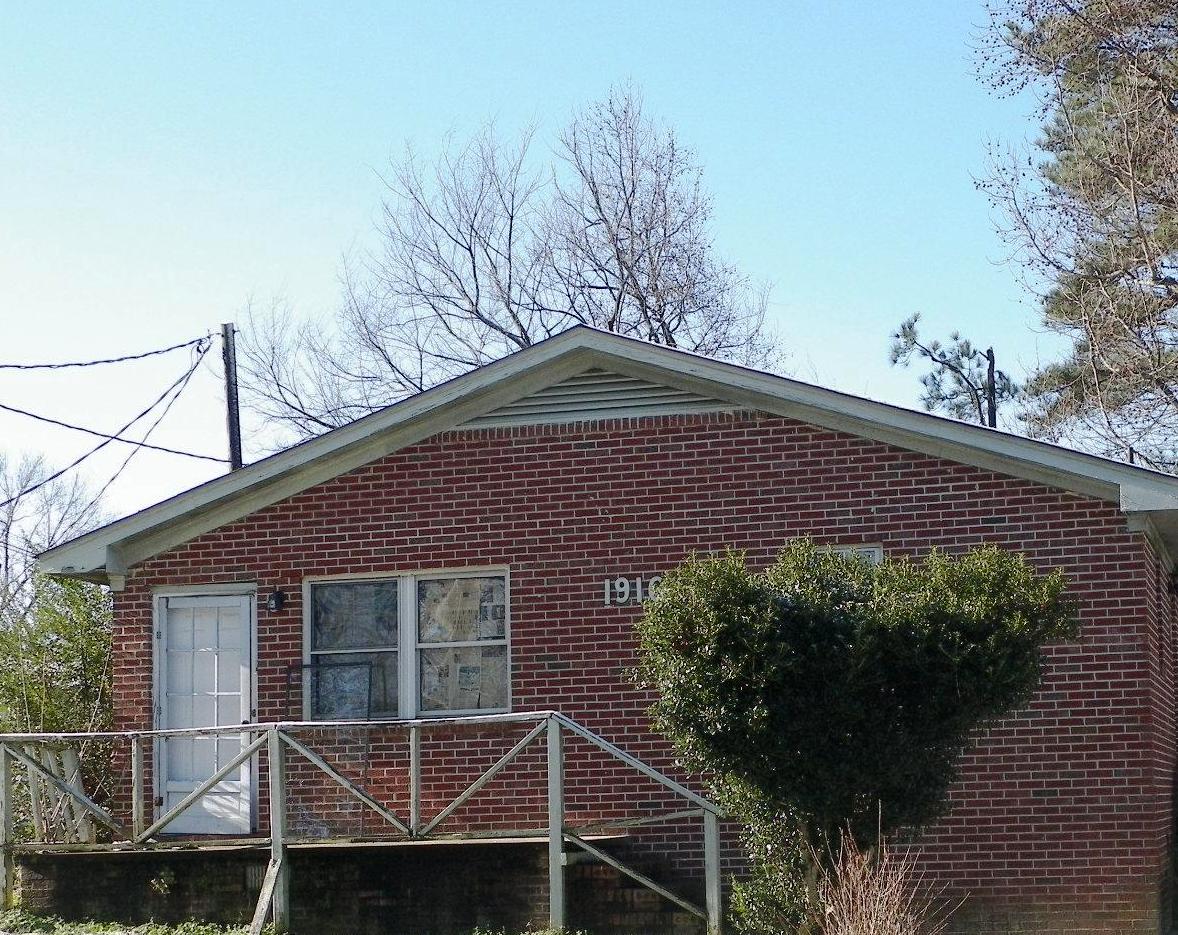 1916 Athens Ave, Durham, NC 27707 