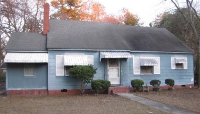 1918 Blake St, Fayetteville, NC 28311 