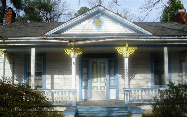 205 Main St, Elm City, NC 27822 