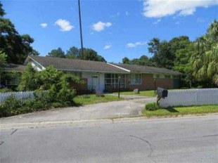 303 S Shore, Jacksonville, NC 28540 