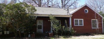 319 Dogwood Cir, High Point, NC 27260 