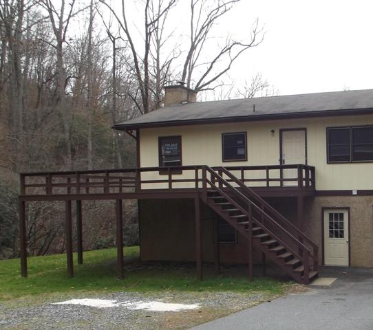 83 Yellow Bird Branch RD, Sylva, NC 28779 