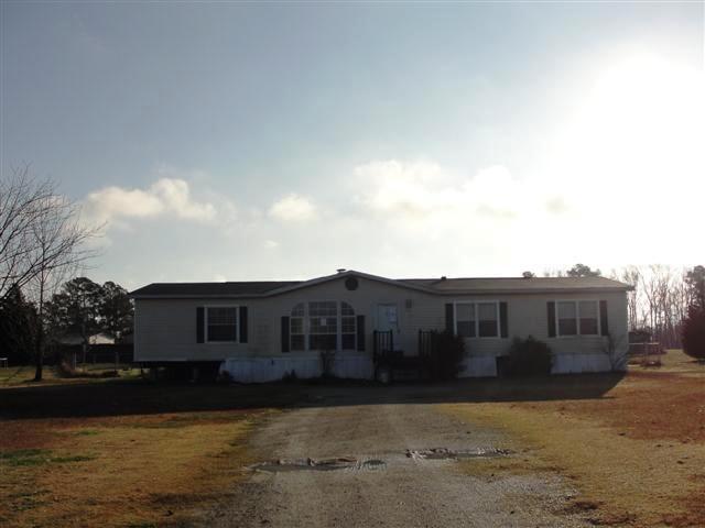 1713 Cooper River Court, Greenville, NC 27858 