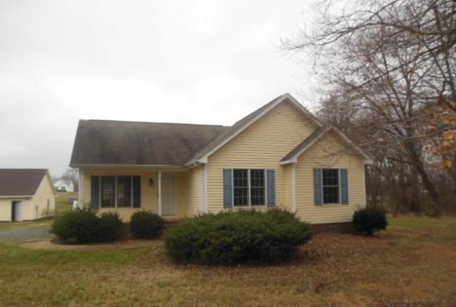 4421 Fairland Court, Burlington, NC 27215 