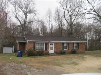 1822   Carr Creek Dr, Sanford, NC 27332 