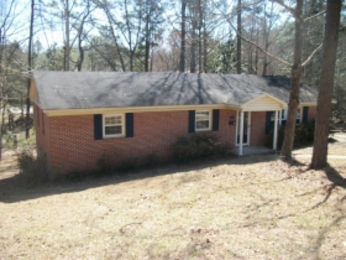 91 Terry St, Hamlet, NC 28345 